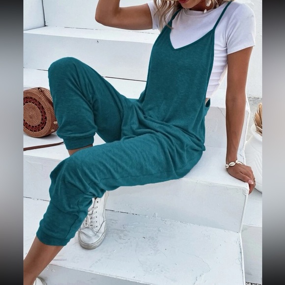 Boho dual pockets cami jumpsuit - Picture 3 of 16